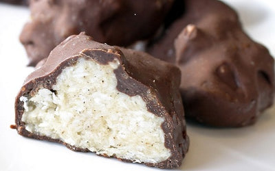 Kokoskuler med sjokoladetrekk