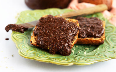 Nøttefritt sjokoladepålegg med hempfrø