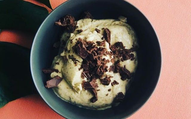 Nice cream med peppermyntesmak og sjokoladetopping